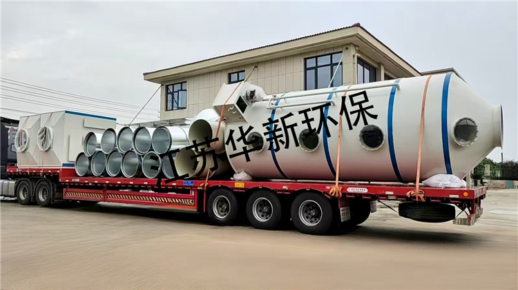 工廠裝車發貨照片
