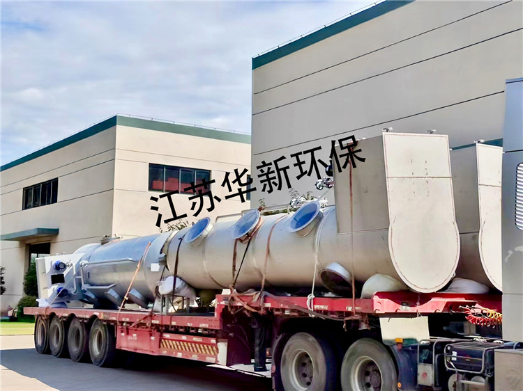 工廠裝車發貨照片