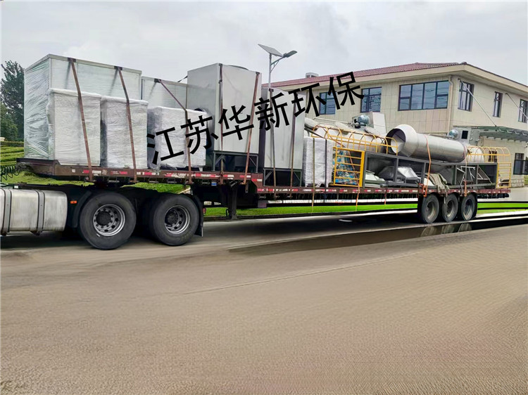 工廠裝車發貨照片