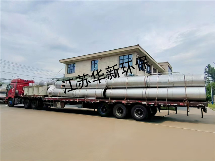 工廠裝車發貨照片